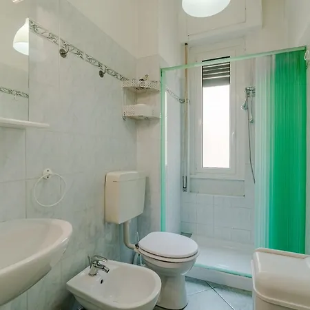 Apartman Guesthost - Bright *