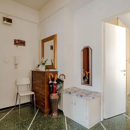 Apartman Guesthost - Bright *