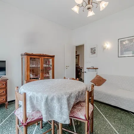 Apartman Guesthost - Bright Rapallo